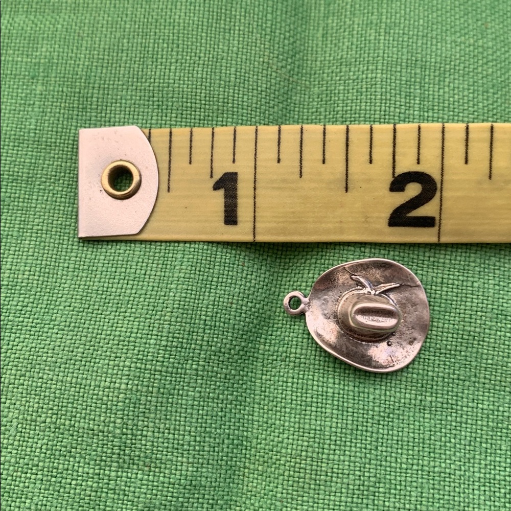 Vintage Sterling Silver Charm Western Hat - Picture 4 of 4
